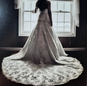 Allure Couture Bridals C171 Gown